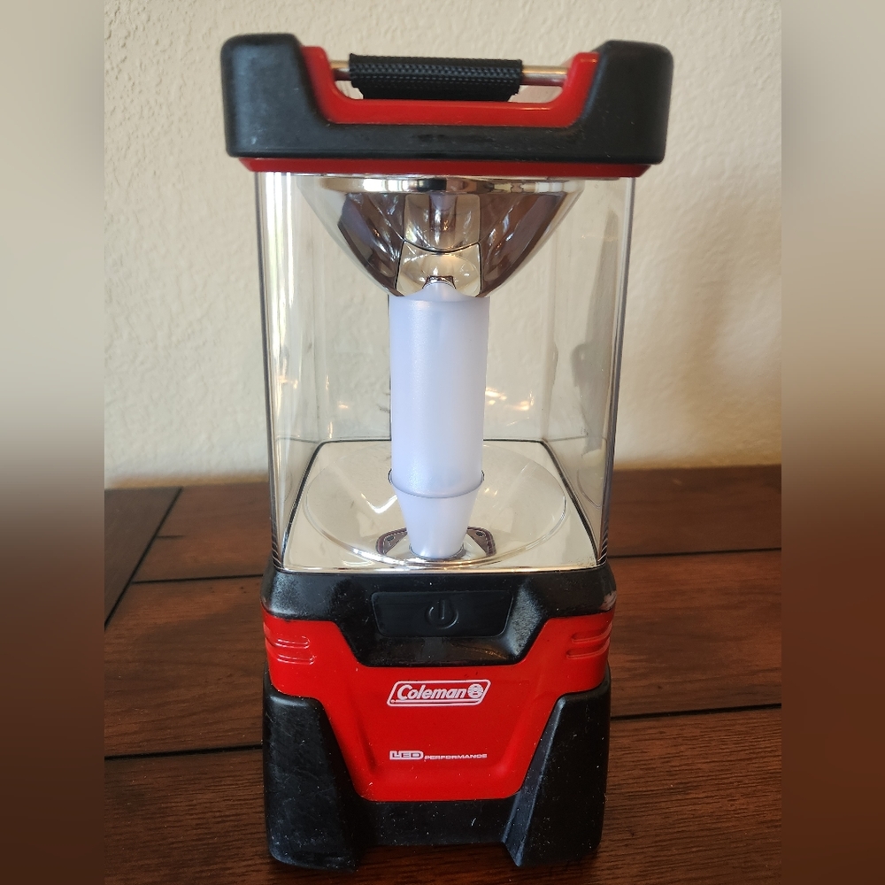 Coleman CPX 6 Easy Hanging LED Lantern